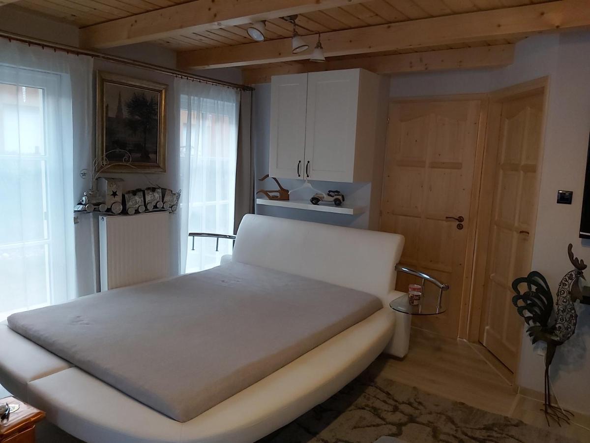 Flamingo Apartman Balatonszarszo Zewnętrze zdjęcie