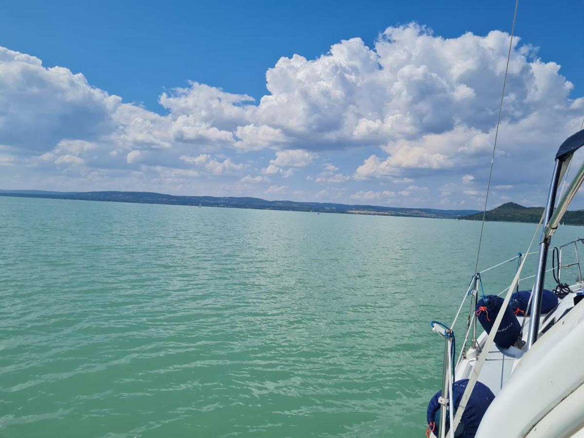 Flamingo Apartman Balatonszarszo Zewnętrze zdjęcie