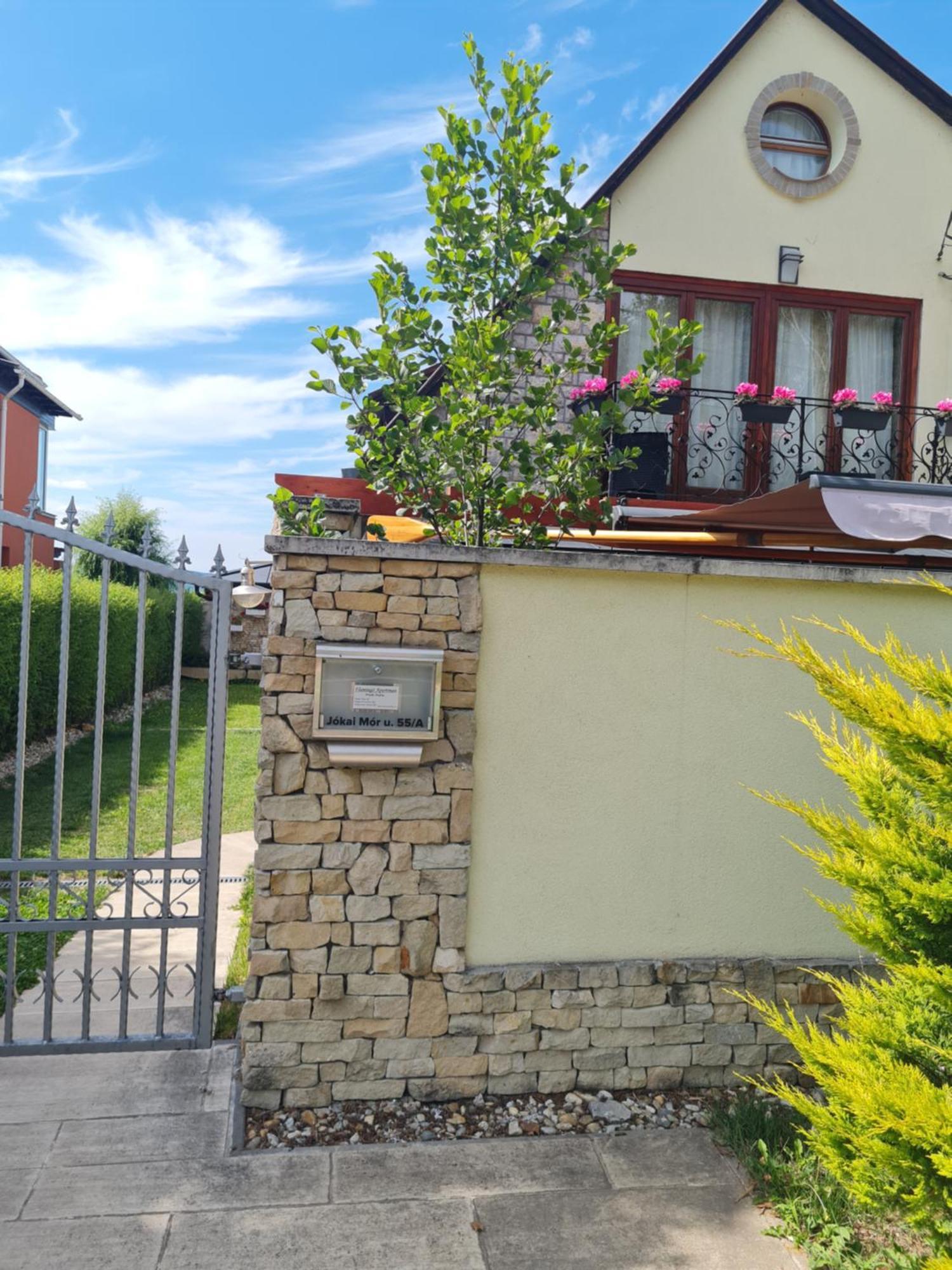 Flamingo Apartman Balatonszarszo Zewnętrze zdjęcie